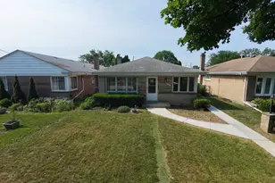 4605 Jerome Ave, Skokie, IL 60076 - Photo 3