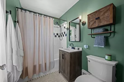 1115 W State Street, Geneva, IL 60134 - Photo 23