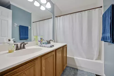 2877 Sarah Court, Elgin, IL 60124 - Photo 23