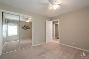 11655 S Nagle Ave, Worth, IL 60482 - Photo 23