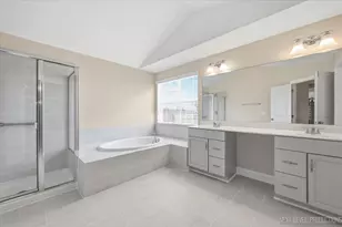 3615 Tournament Dr, Elgin, IL 60124 - Photo 23