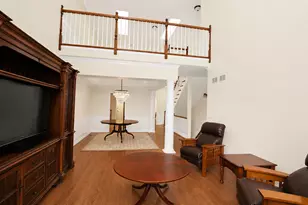 2S729 Parkview Dr, Glen Ellyn, IL 60137 - Photo 7