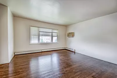 9010 Bronx Avenue, Skokie, IL 60077 - Photo 7