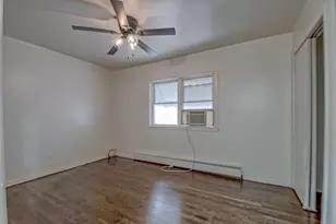 9010 Bronx Ave, Skokie, IL 60077 - Photo 9