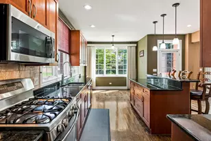 1769 Morse Ave, Des Plaines, IL 60018 - Photo 11