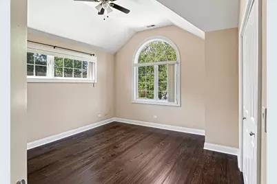 1769 Morse Avenue, Des Plaines, IL 60018 - Photo 29