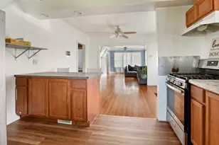 1310 Prairie Ave, Chicago Heights, IL 60411 - Photo 11