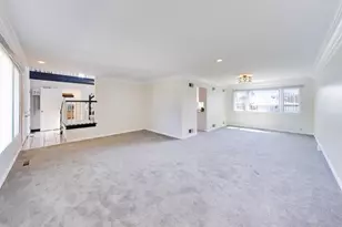 10013 Hope Dr, Rosemont, IL 60018 - Photo 9