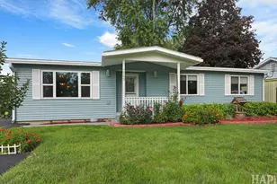 614 Livingston St, McHenry, IL 60050 - Photo 3