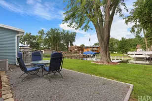 614 Livingston St, McHenry, IL 60050 - Photo 25