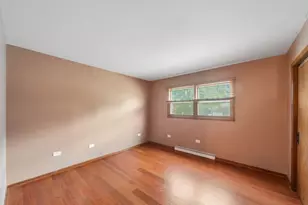 211 Sheridan Ct, Waukegan, IL 60085 - Photo 15