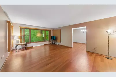 211 Sheridan Court, Waukegan, IL 60085 - Photo 5