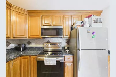 2210 S Goebbert Road #226, Arlington Heights, IL 60005 - Photo 13