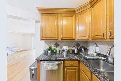 2210 S Goebbert Road #226, Arlington Heights, IL 60005 - Photo 15