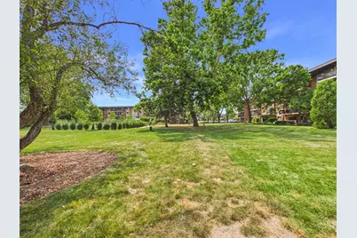 2210 S Goebbert Road #226, Arlington Heights, IL 60005 - Photo 45