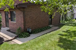 1231 Geneva Ln, Lake Zurich, IL 60047 - Photo 5