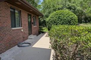 1231 Geneva Ln, Lake Zurich, IL 60047 - Photo 3