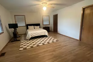 17131 Ozark Ave, Tinley Park, IL 60477 - Photo 7