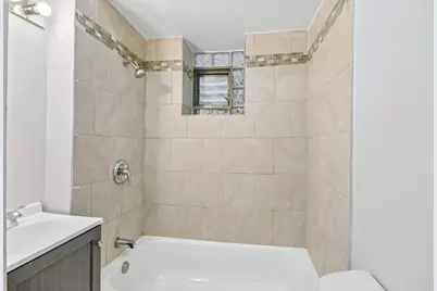1914 S Hamlin Avenue, Chicago, IL 60623 - Photo 11