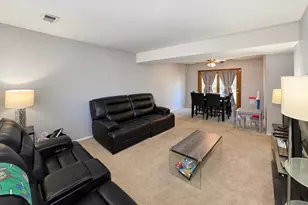 950 Purdue Ln, Matteson, IL 60443 - Photo 7