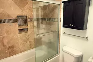 1916 Capital Ct, Schaumburg, IL 60193 - Photo 13