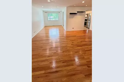 1916 Capital Court, Schaumburg, IL 60193 - Photo 5