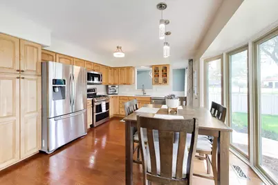 759 E Mill Valley Road, Palatine, IL 60074 - Photo 7