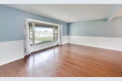 759 E Mill Valley Road, Palatine, IL 60074 - Photo 3