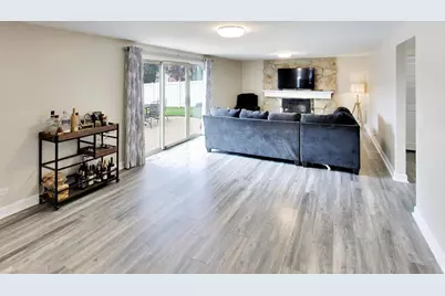 759 E Mill Valley Road, Palatine, IL 60074 - Photo 9