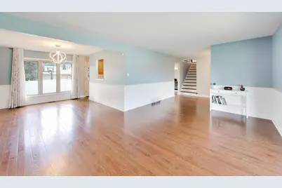 759 E Mill Valley Road, Palatine, IL 60074 - Photo 5