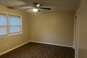 8333 S Maryland Ave, Chicago, IL 60619 - Photo 5