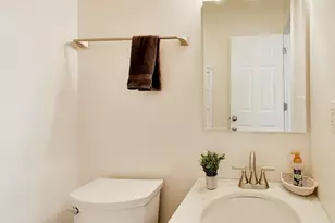 2426 Montclair Ln, Montgomery, IL 60538 - Photo 13