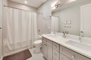 2140 W Rice St, Chicago, IL 60622 - Photo 23