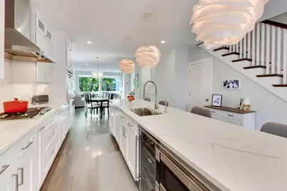 2140 W Rice Street #2E, Chicago, IL 60622 - Photo 7