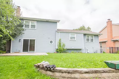 825 Pheasant Walk Drive, Schaumburg, IL 60193 - Photo 19