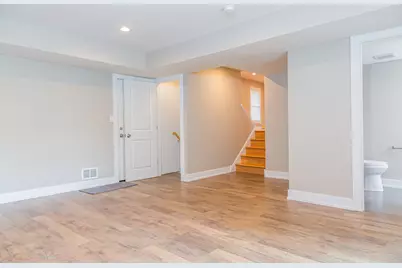 825 Pheasant Walk Drive, Schaumburg, IL 60193 - Photo 13