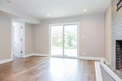 825 Pheasant Walk Drive, Schaumburg, IL 60193 - Photo 15