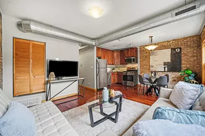 1249 W Roscoe Street #1, Chicago, IL 60657 - Photo 3