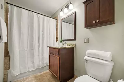 1249 W Roscoe Street #1, Chicago, IL 60657 - Photo 11