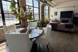 17 N Loomis St, Chicago, IL 60607 - Photo 7