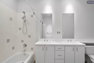 17 N Loomis St, Chicago, IL 60607 - Photo 13
