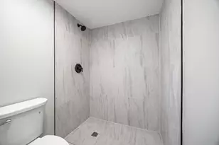 12742 S Parnell Ave, Chicago, IL 60628 - Photo 17