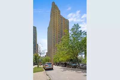 5000 S East End Avenue #2A, Chicago, IL 60615 - Photo 1