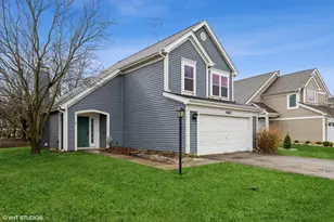4663 Rolling Hills Dr, Lake in the Hills, IL 60156 - Photo 1