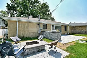 4944 Jarvis Ave, Skokie, IL 60077 - Photo 43