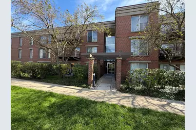 422 Kelburn Road #325, Deerfield, IL 60015 - Photo 1