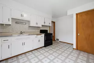12212 S Morgan St, Chicago, IL 60643 - Photo 11
