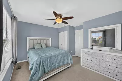 594 Camellia Avenue, Aurora, IL 60505 - Photo 13