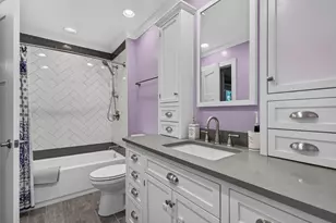 2S465 Barclay Pl, Glen Ellyn, IL 60137 - Photo 13
