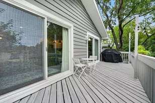 2S465 Barclay Pl, Glen Ellyn, IL 60137 - Photo 27